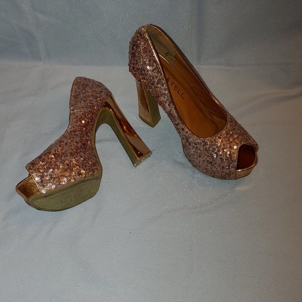 Sequined rose gold heels